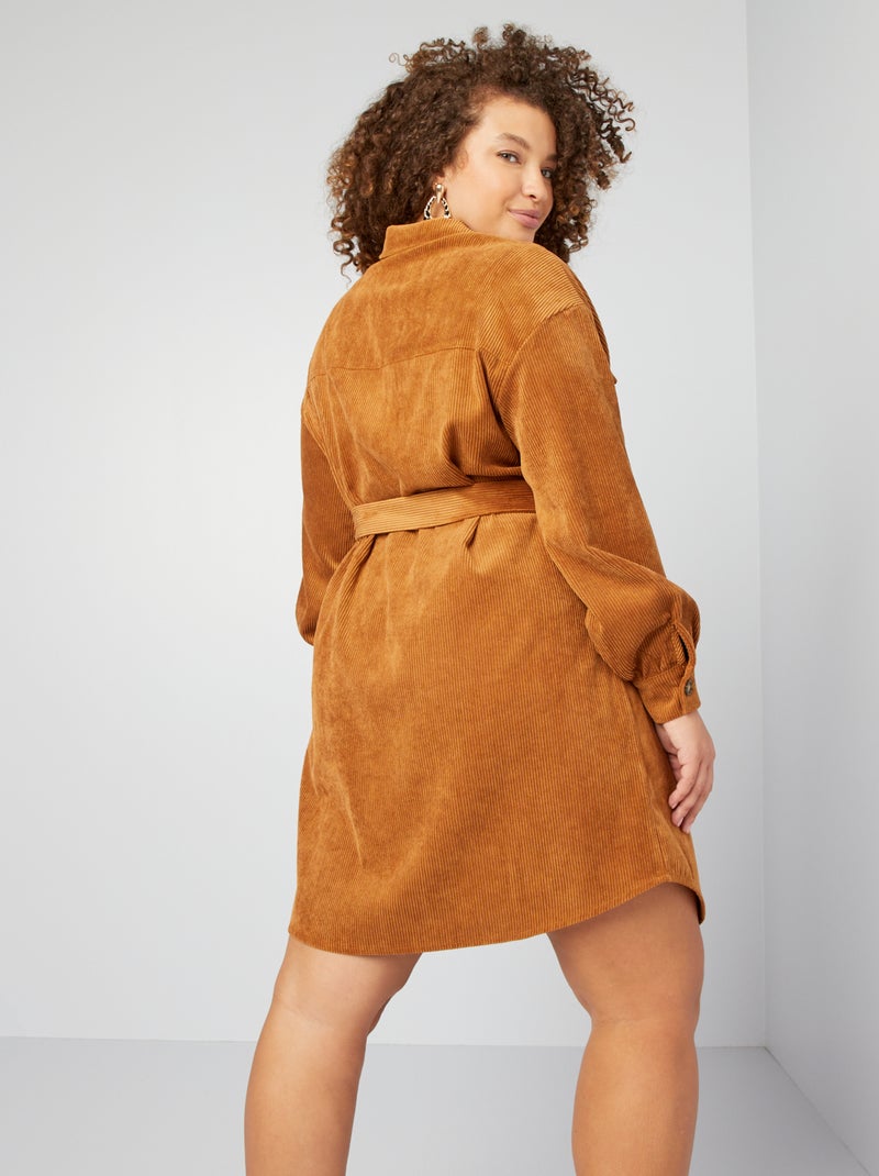 Robe chemise en velours côtelé Marron - Kiabi