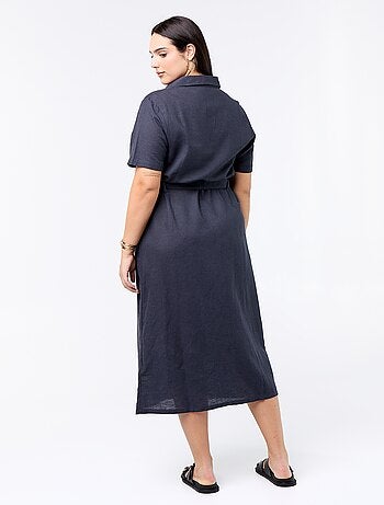 Robe chemise longue avec ceinture à nouer