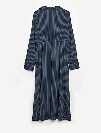 Robe chemise longue facile à enfiler