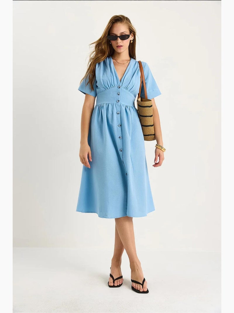 Robe chemise mi-longue boutonnée à col en v lucci Bleu ciel - Kiabi