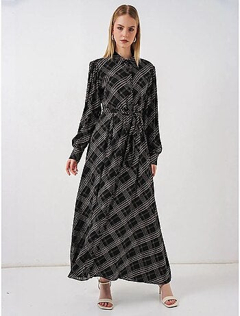 Robe chemise midi à carreaux avec fermeture boutonnée bdart