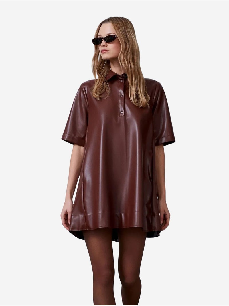 Robe-chemise mini ample en simili cuir dilvin Marron - Kiabi