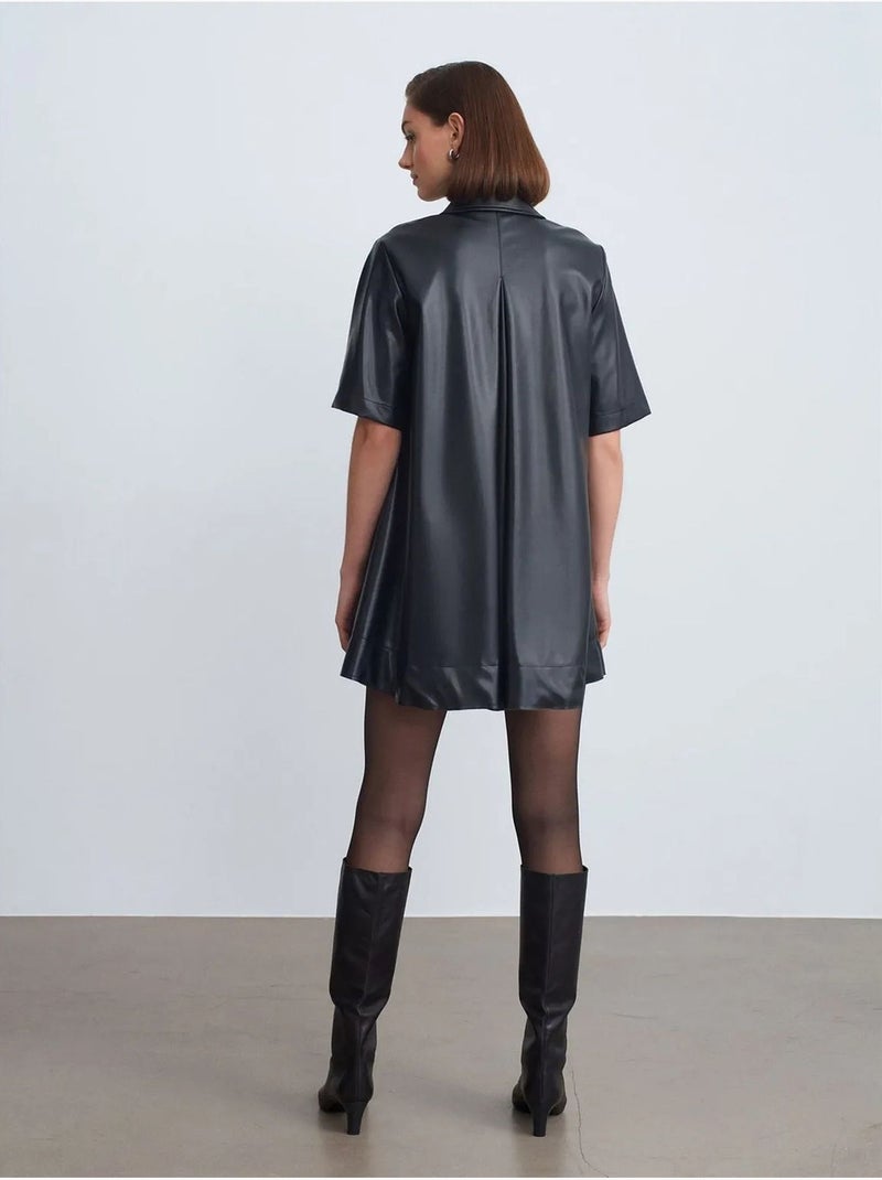 Robe-chemise mini ample en simili cuir dilvin Noir - Kiabi