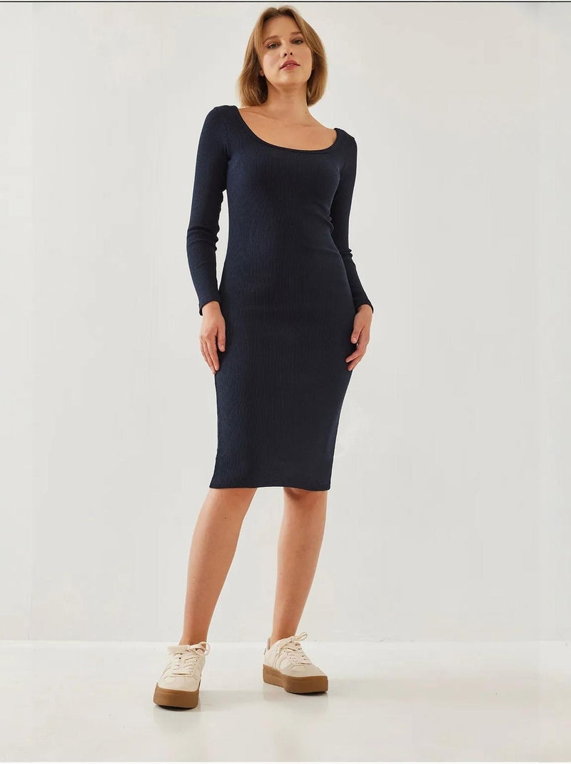 Robe côtelée basique à manches longues et col carré lucci Bleu marine - Kiabi