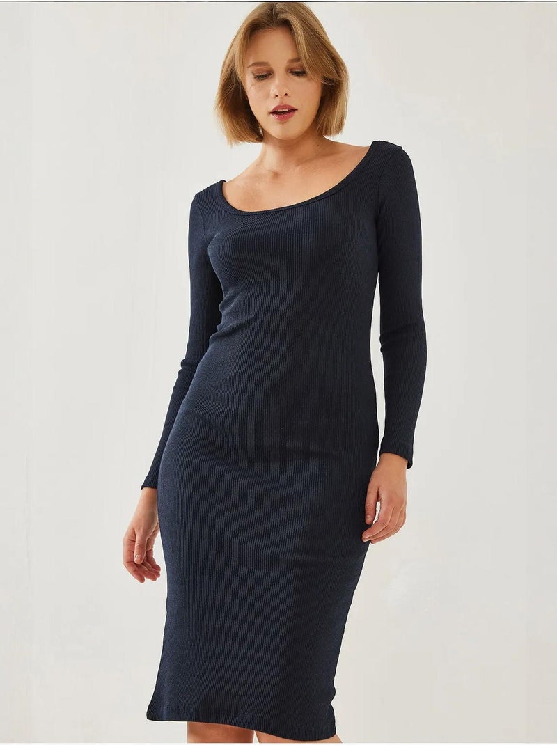 Robe côtelée basique à manches longues et col carré lucci Bleu marine - Kiabi