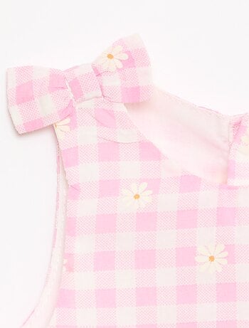 Robe coupe évasée sans manches