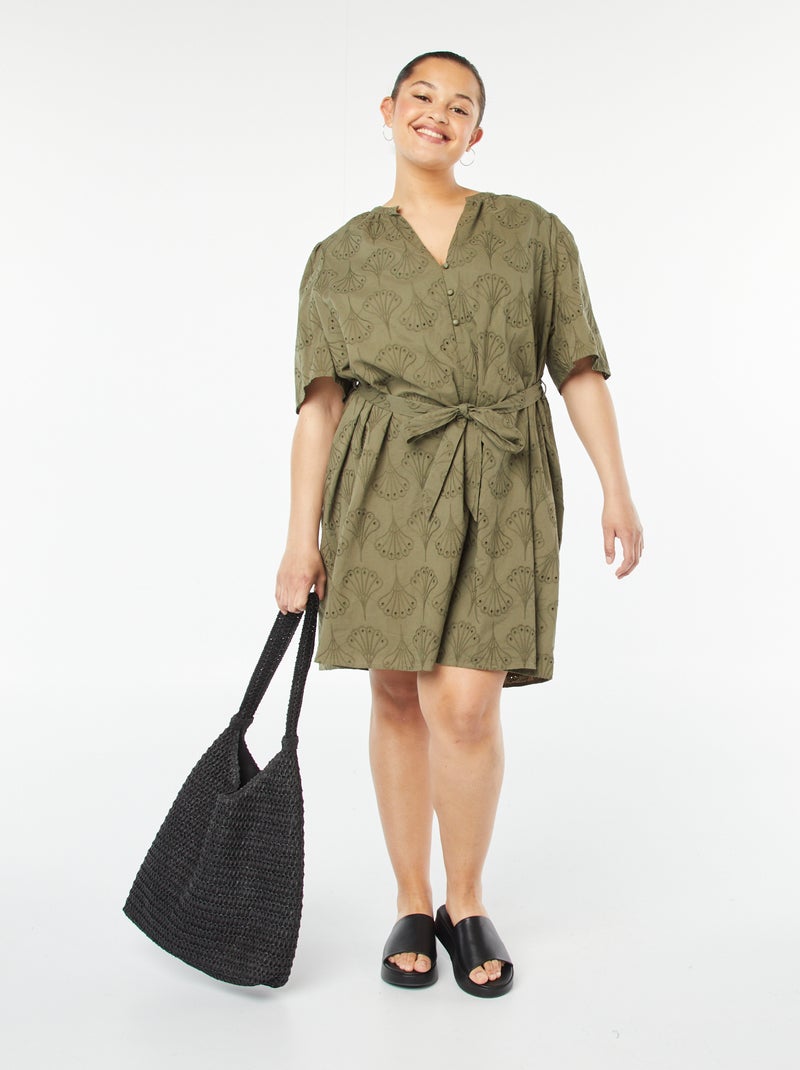 Robe courte avec broderie anglaise Kaki - Kiabi
