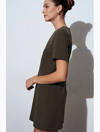 Robe courte droite à fermeture éclair dilvin