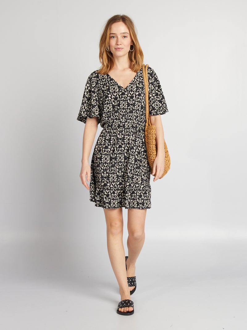 Robe courte imprimée à volant Noir imprimé - Kiabi