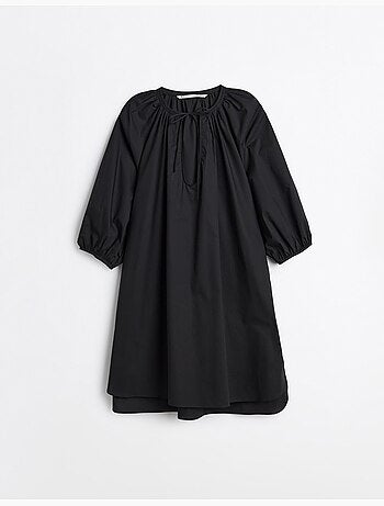 Robe courte, mo fashion
