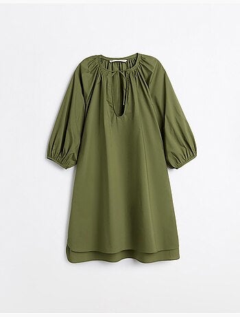 Robe courte, mo fashion