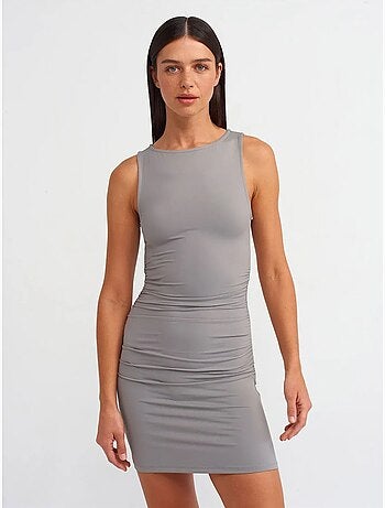 Robe courte moulante avec drapé dilvin