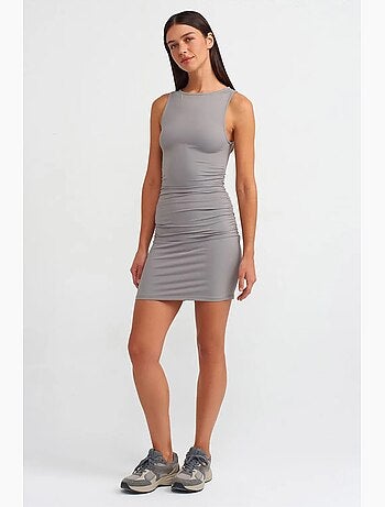 Robe courte moulante avec drapé dilvin
