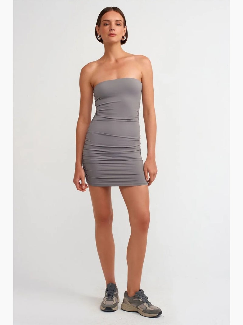 Robe courte moulante sans bretelles dilvin Gris - Kiabi