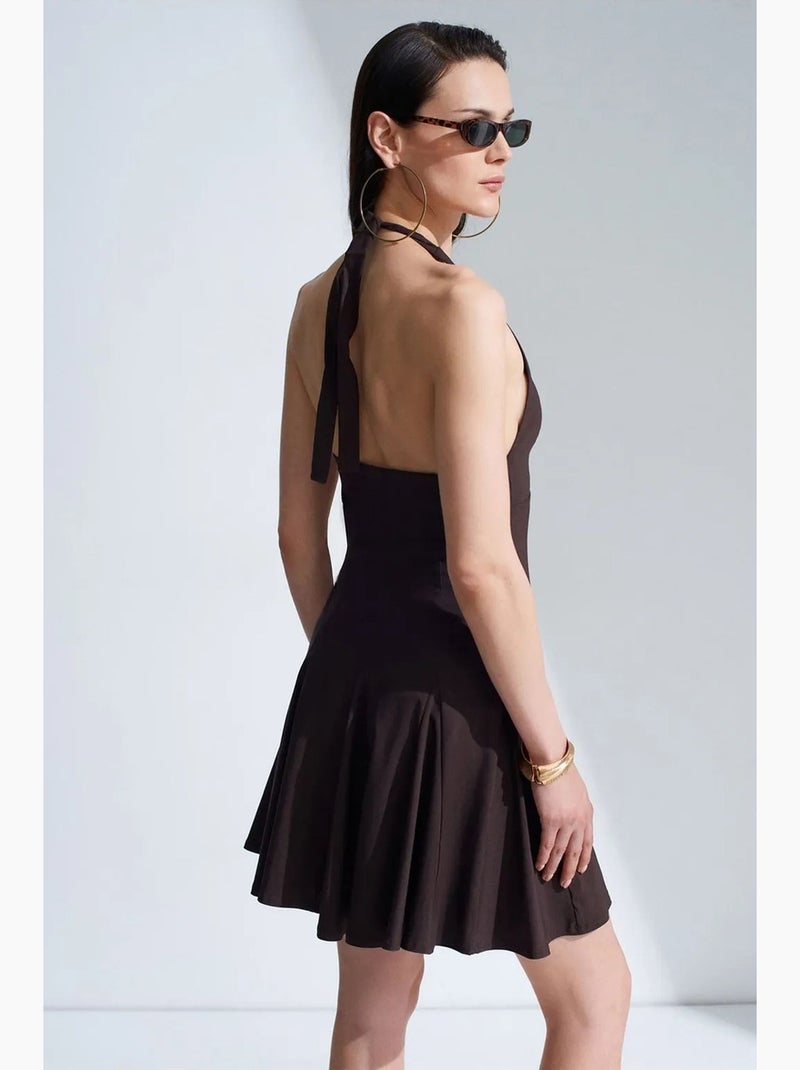 Robe courte skater à col halter dilvin Marron chocolat - Kiabi