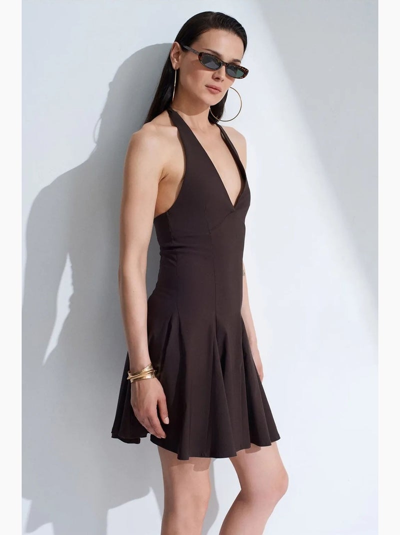Robe courte skater à col halter dilvin Marron chocolat - Kiabi