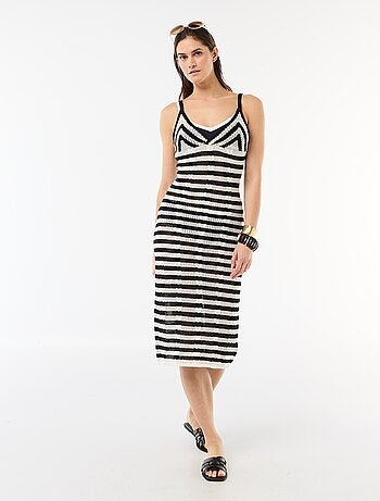 Robe de plage longue en maille crochet