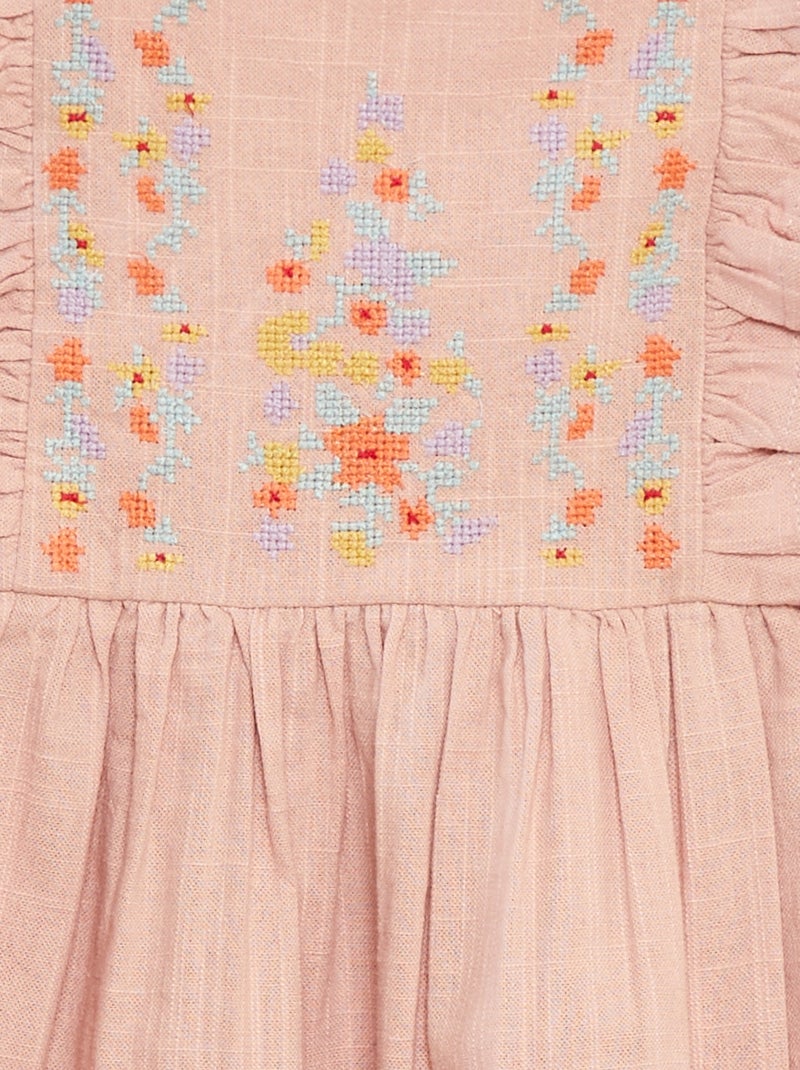 Robe en chaine et trame avec broderies Rose - Kiabi