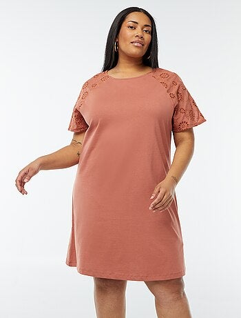 Robe en coton avec broderies