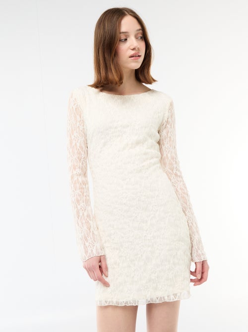 Robe en dentelle à manches pagode - Kiabi