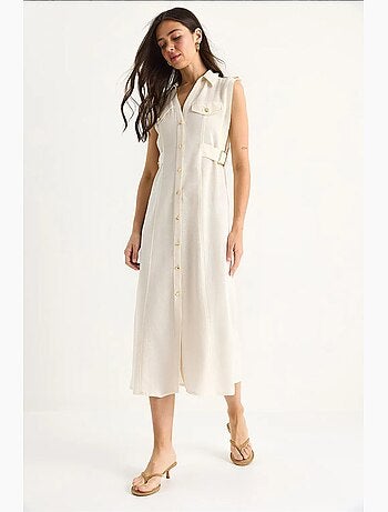 Robe en lin avec boutons dorés et détails à la taille lucci