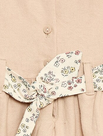 Robe en lin mélangé avec ceinture