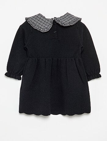 Robe en tricot avec col claudine