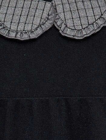 Robe en tricot avec col claudine