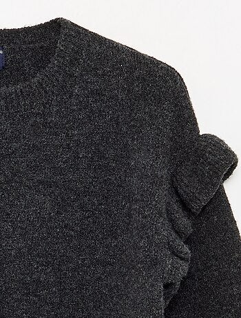 Robe en tricot avec épaules volantées