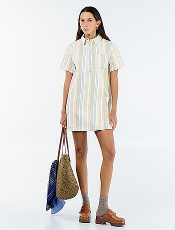 Robe en twill coupe courte