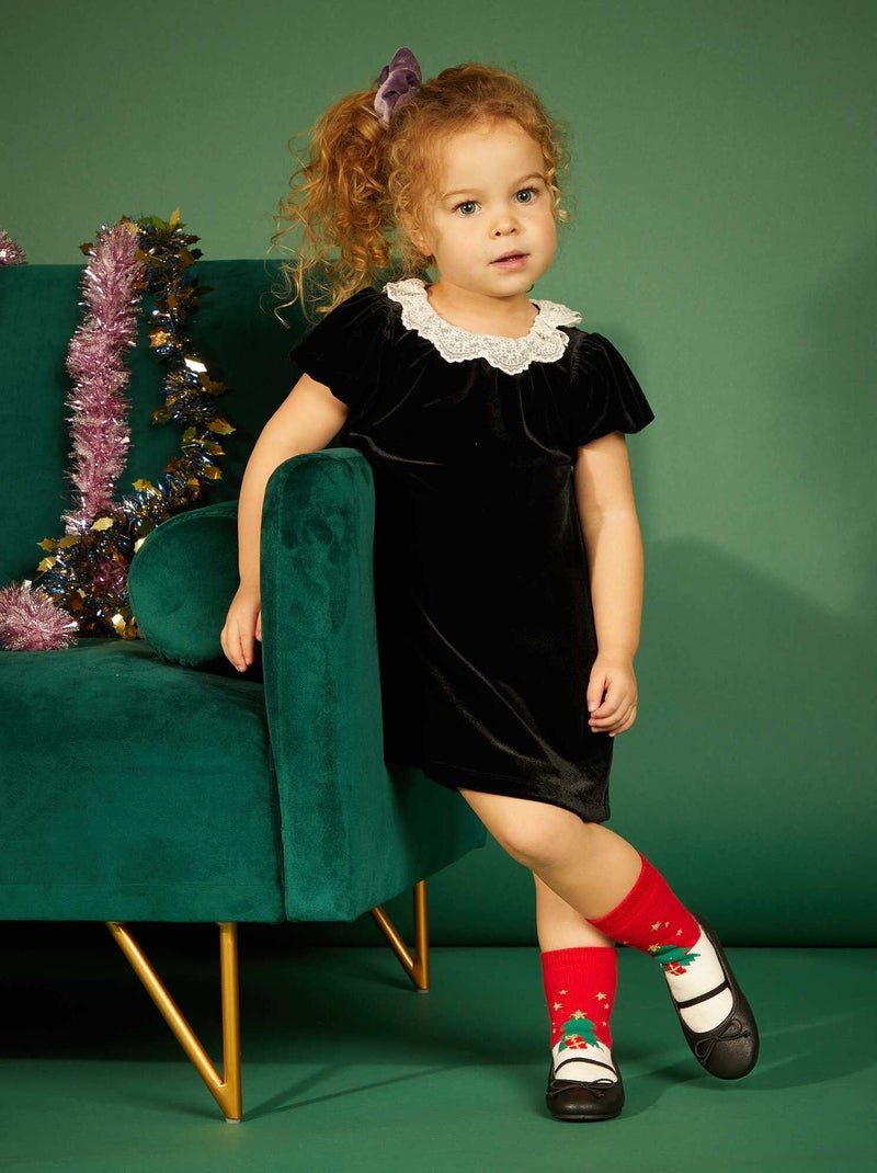 Kiabi Robe Chaussette Robe En Velours Avec Col En Tulle Brodé Noir