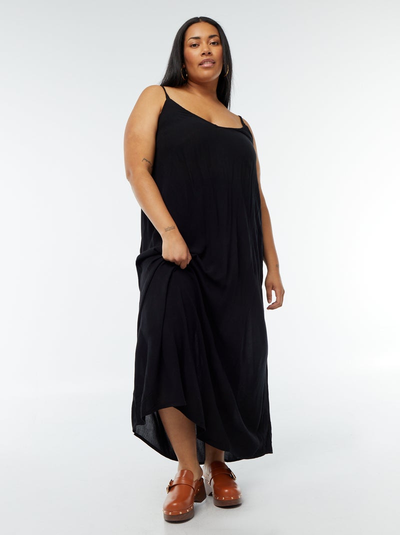 Robe fluide longue avec fines bretelles réglables noir - Kiabi