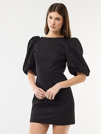 Robe forme ballon à manches courtes