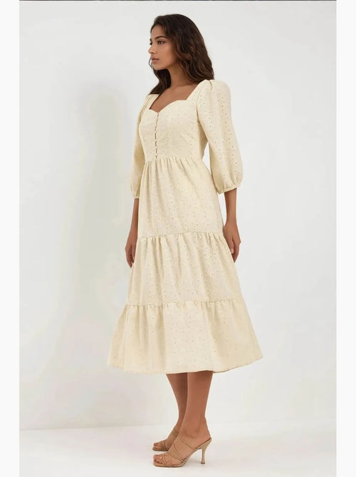 Robe longue à col cœur brodé hiccup - Kiabi Robe longue à col cœur brodé hiccup - Kiabi