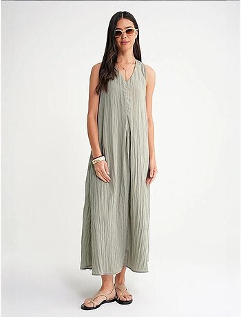 Robe longue à col en v en tissu seersucker mixray