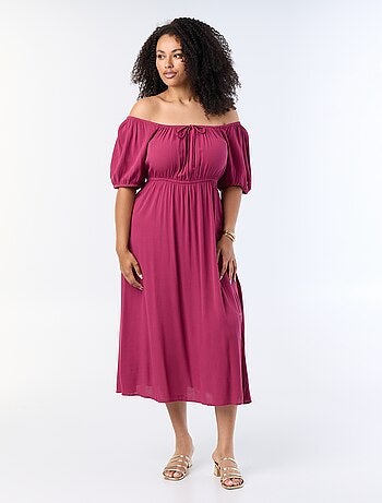 Robe longue à col rond décolleté