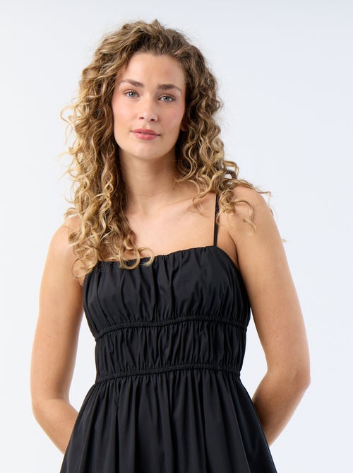 Robe longue à étage unie - Kiabi