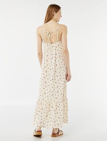 Robe longue à fines bretelles en matière gaufrée