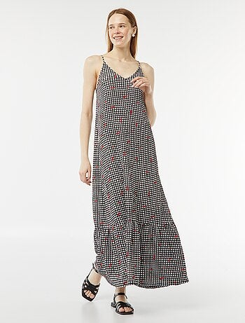 Robe longue à fines bretelles en matière gaufrée