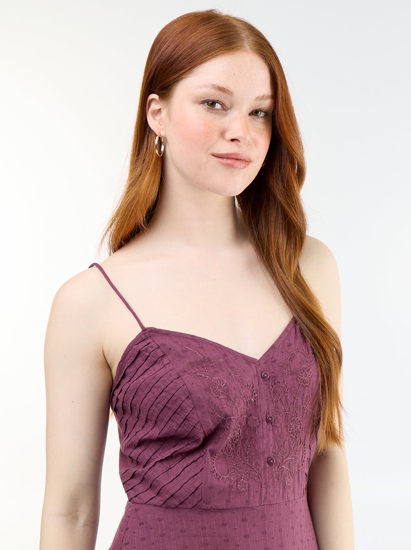 Robe longue à fines bretelles et broderies Violet - Kiabi
