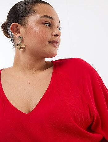 Robe longue à manches courtes en matière crêpée