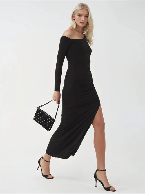 Robe longue asymétrique à col et volants busem - Kiabi Robe longue asymétrique à col et volants busem - Kiabi