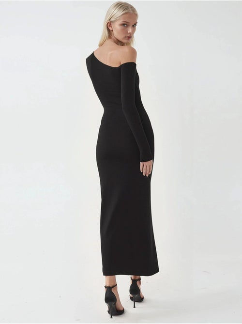 Robe longue asymétrique à col et volants busem - Kiabi Robe longue asymétrique à col et volants busem - Kiabi