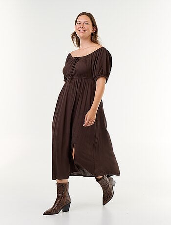 Robe longue avec col bardot