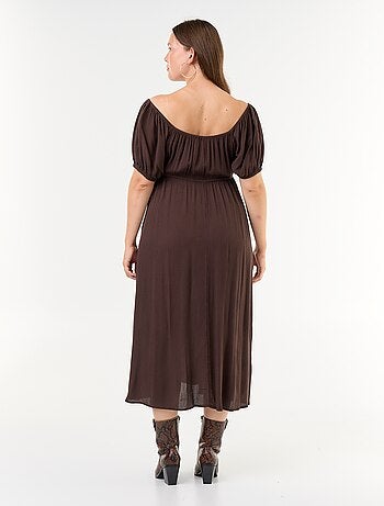 Robe longue avec col bardot