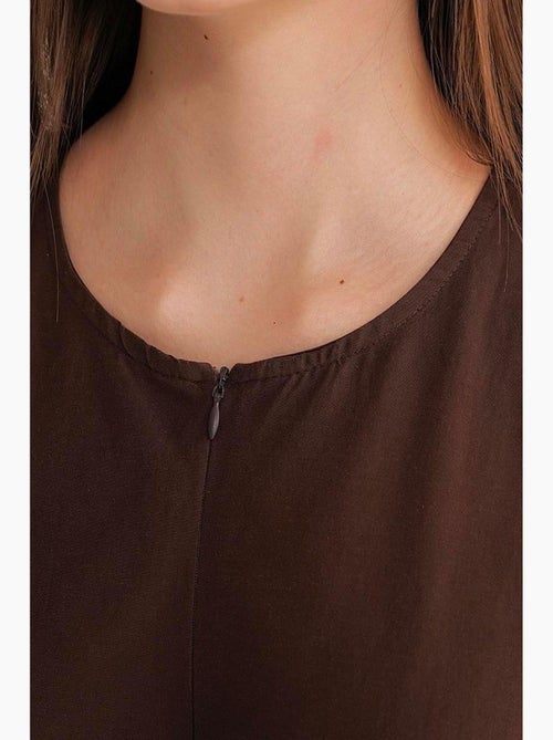 Robe longue avec col pointu et volants mixray - Kiabi Robe longue avec col pointu et volants mixray - Kiabi
