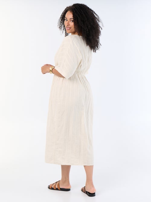 Robe longue col croisé avec bijou fantaisie - Kiabi