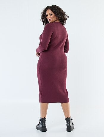 Robe longue côtelée avec boutonnage doré