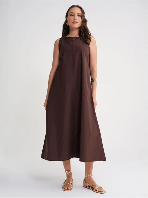 Robe longue décontractée avec fermeture à boutons et poches mixray - Kiabi