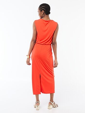 Robe longue drapée avec col bénitier